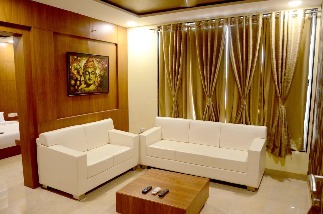 Hotel Shikhar Darshan Ujjain Zewnętrze zdjęcie