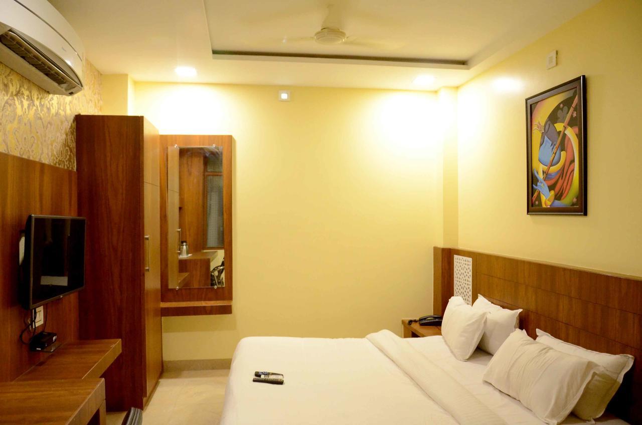 Hotel Shikhar Darshan Ujjain Zewnętrze zdjęcie