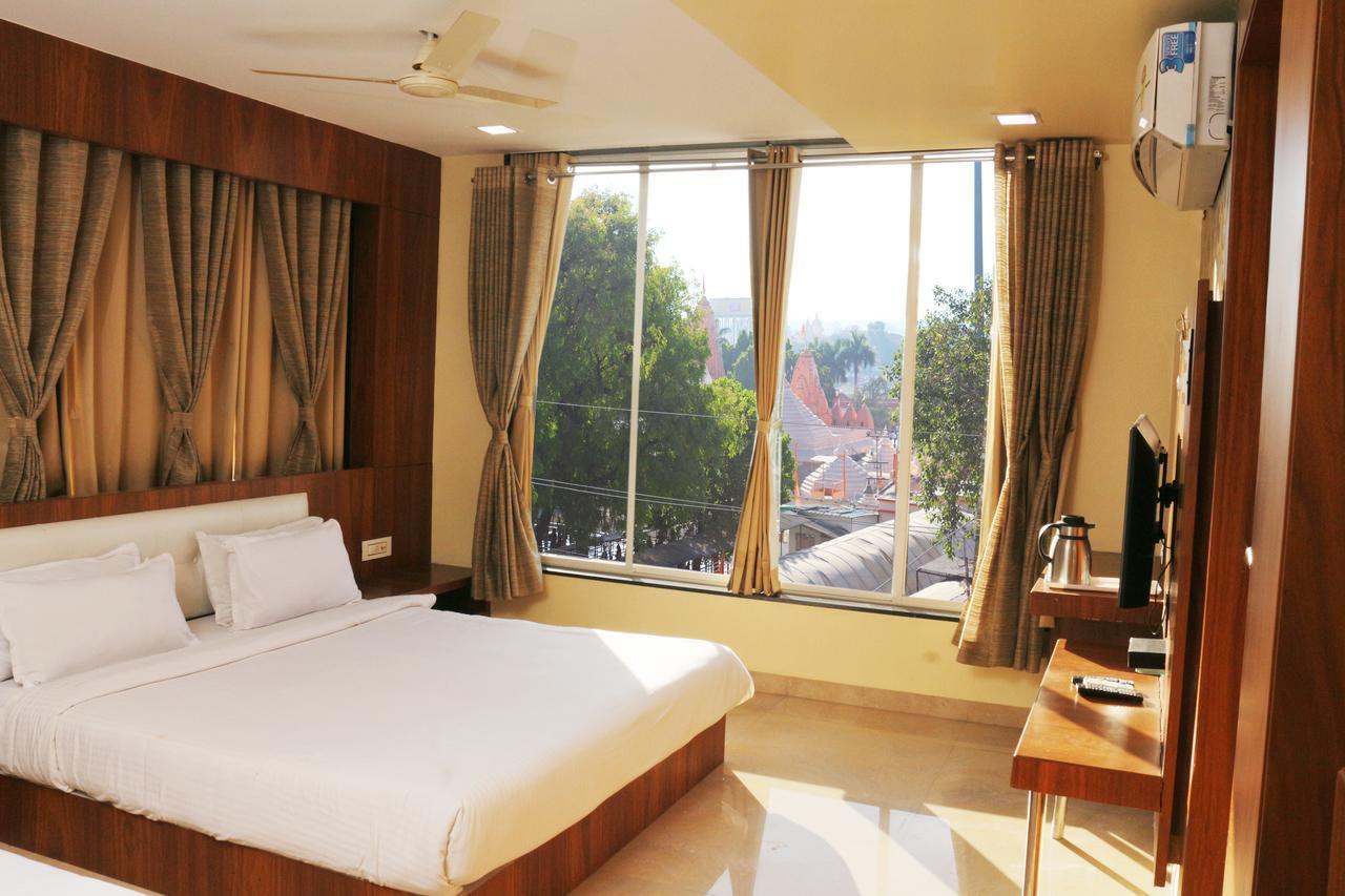 Hotel Shikhar Darshan Ujjain Zewnętrze zdjęcie