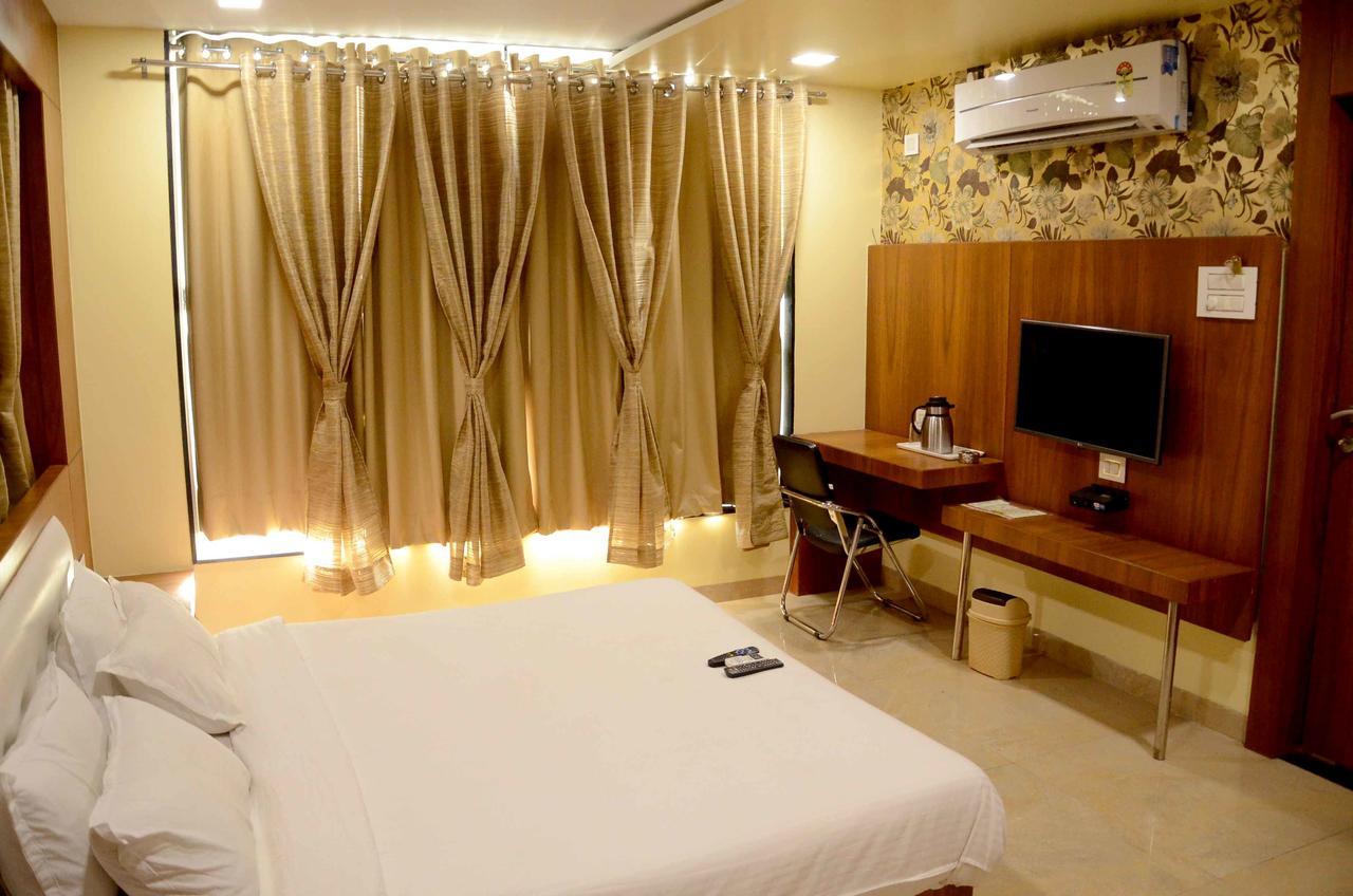 Hotel Shikhar Darshan Ujjain Zewnętrze zdjęcie